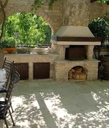 Dalmatian Traditional House Md Islam Latinski