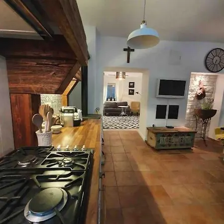 Tatil Evi Dalmatian Traditional House Md Islam Latinski