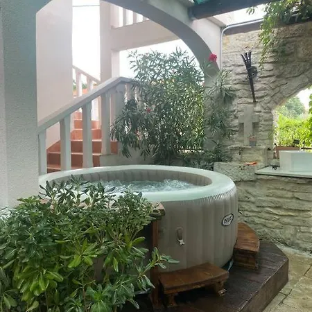 Dalmatian Traditional House Md *